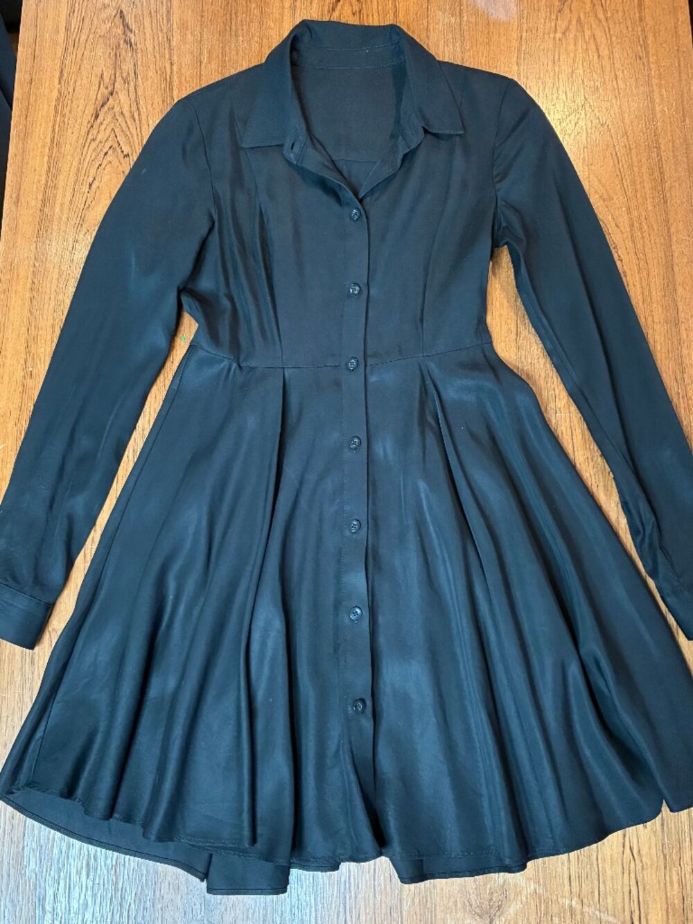 Marc Jacobs Black Shirt Dress with A-line Hemline, Size 6 - Picture 5 of 7